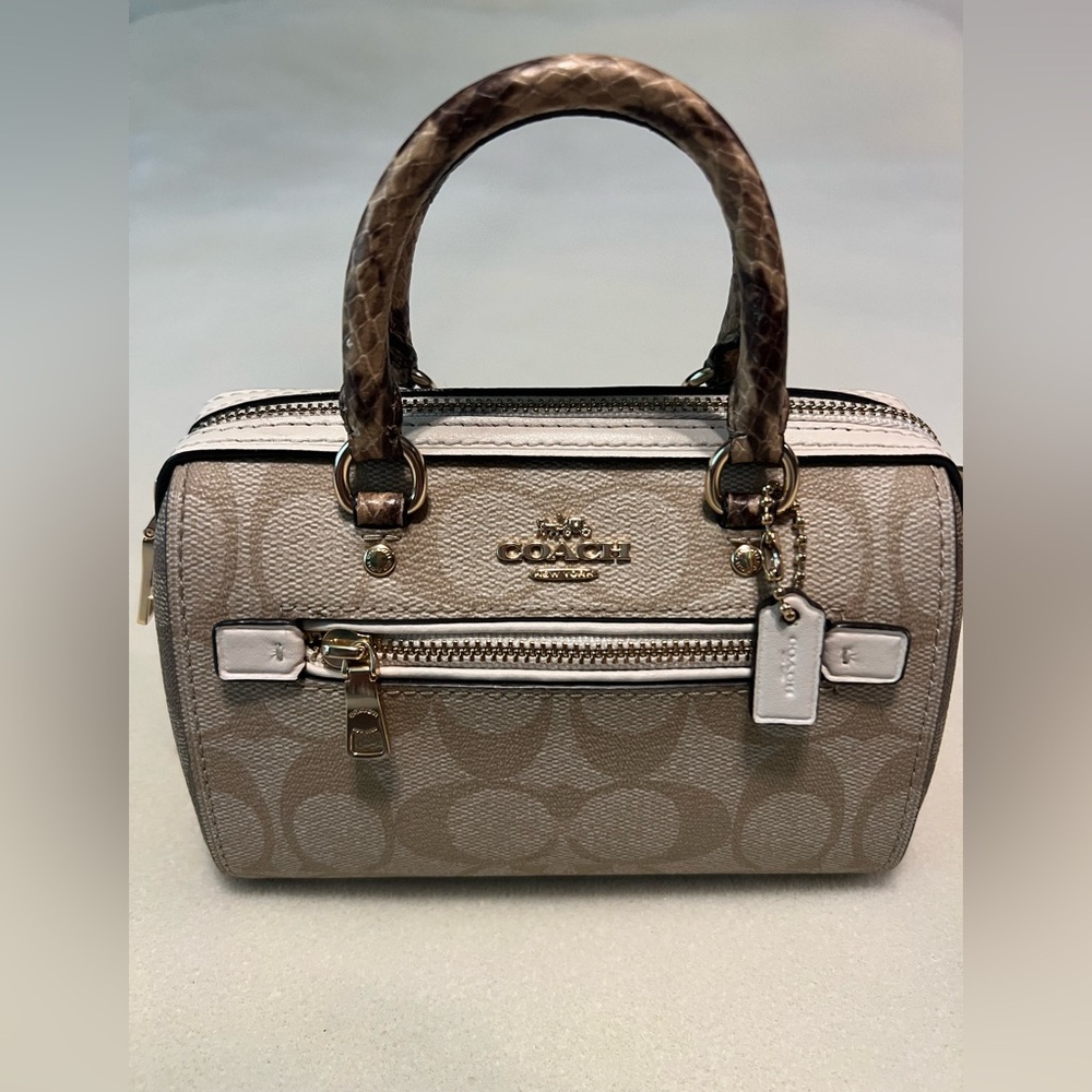 Coach Micro Rowan Signature Purse 2300
